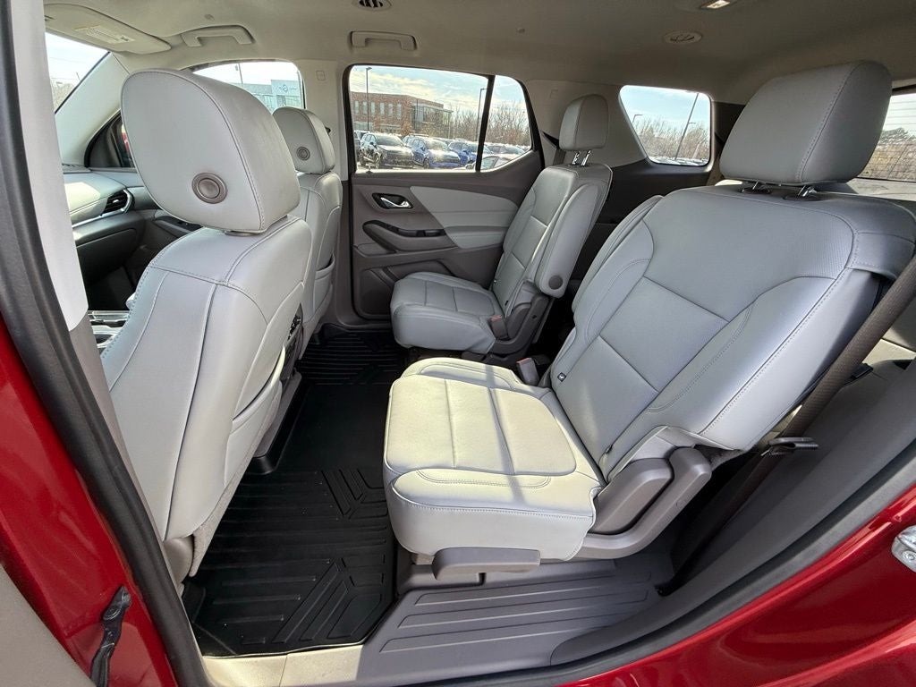 2021 Chevrolet Traverse Premier