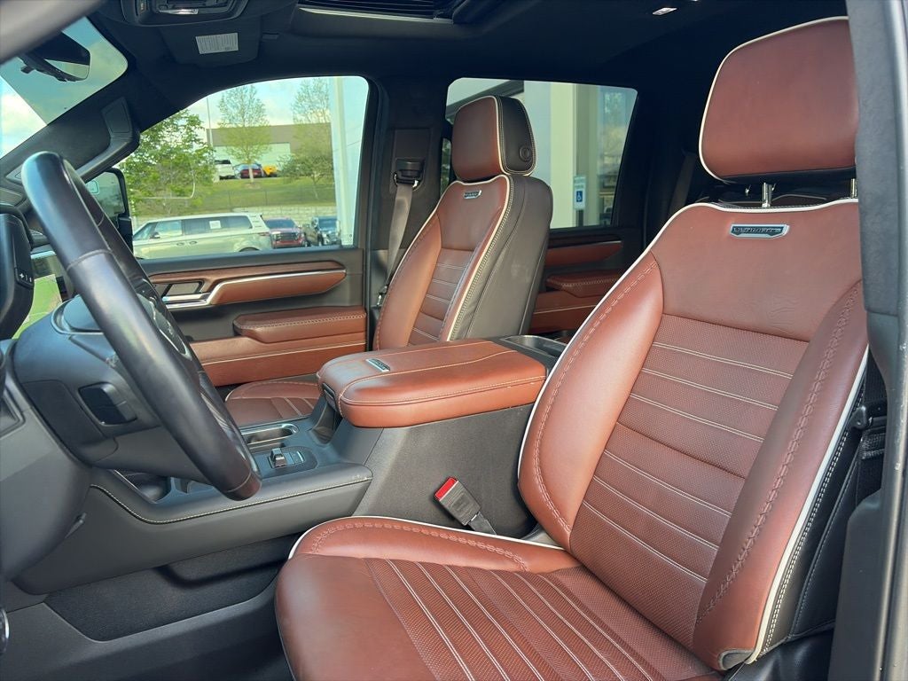 2024 GMC Sierra 3500HD Denali Ultimate 1 OWNER CLEAN CARFAX