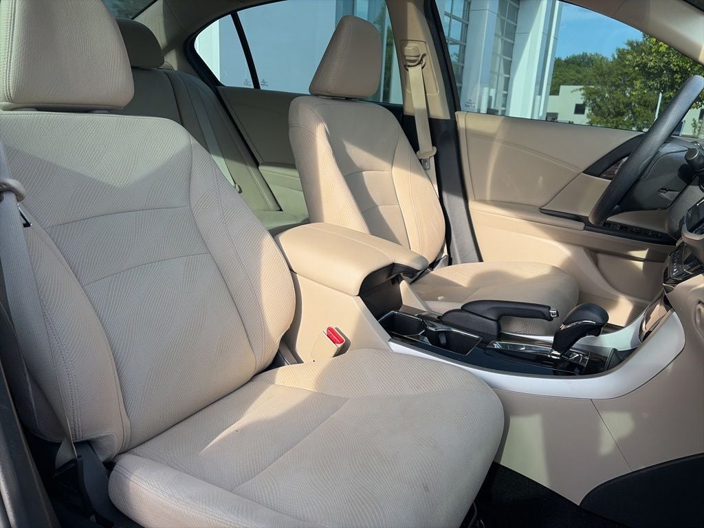 2016 Honda Accord EX Clean CARFAX LOW MILES!