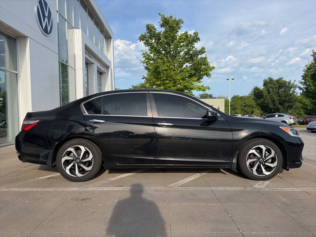 2016 Honda Accord EX Clean CARFAX LOW MILES!