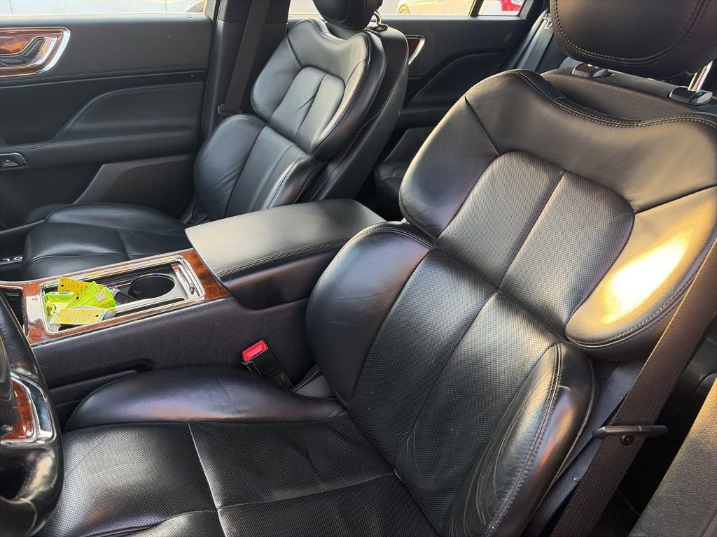 2018 Lincoln Continental Select