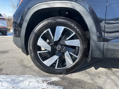 2025 Volkswagen Atlas Cross Sport 2.0T SE w/Technology