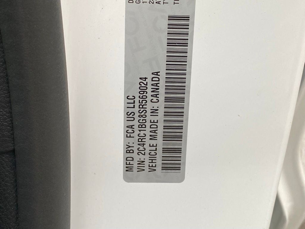 2025 Chrysler Pacifica Select