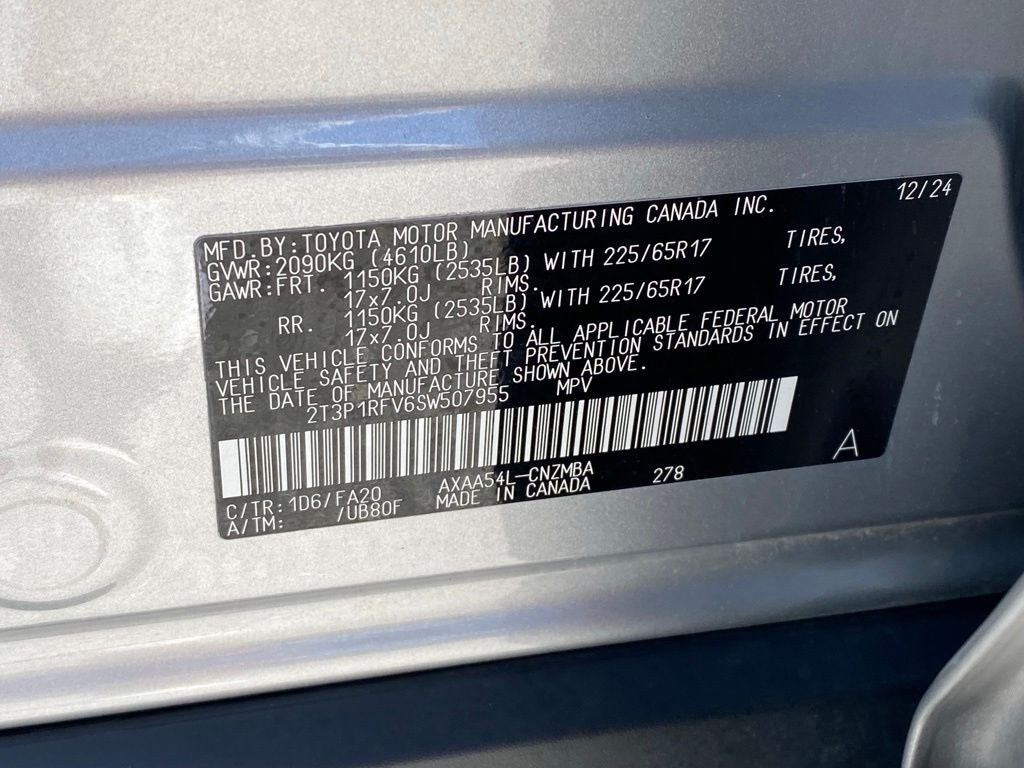 2025 Toyota RAV4 XLE