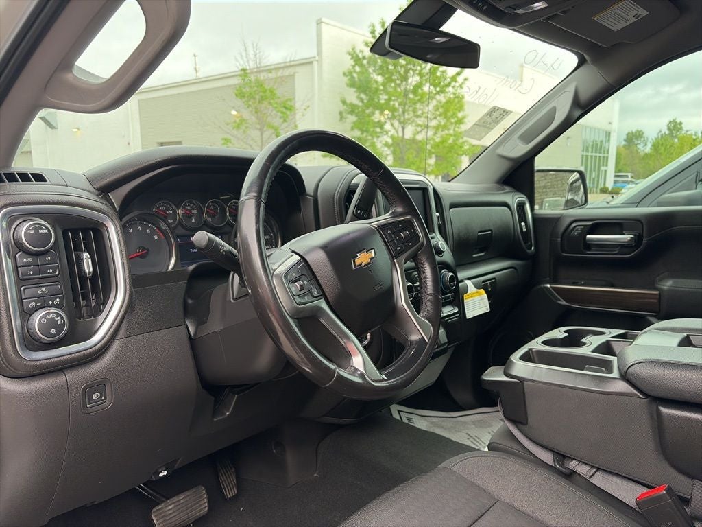2021 Chevrolet Silverado 1500 LT 5.3L V8 CLEAN CARFAX!