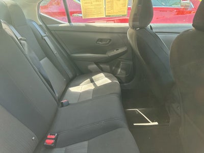 2024 Nissan Sentra SV APPLE CAR PLAY!! CLENA 1 OWNER CARFAX