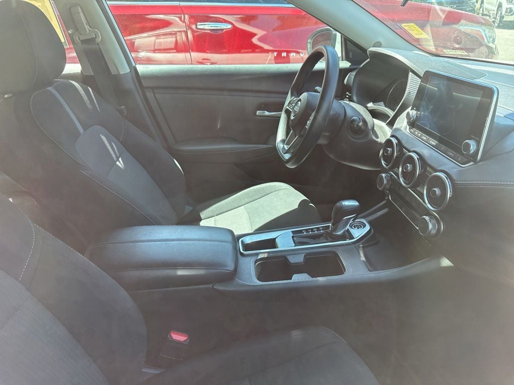 2024 Nissan Sentra SV APPLE CAR PLAY!! CLENA 1 OWNER CARFAX