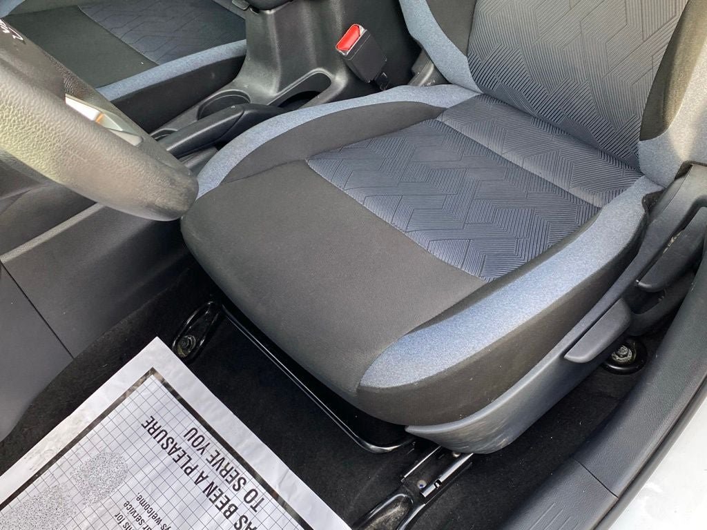 2024 Nissan Versa 1.6 SV CLEAN 1 OWNER CARFAX