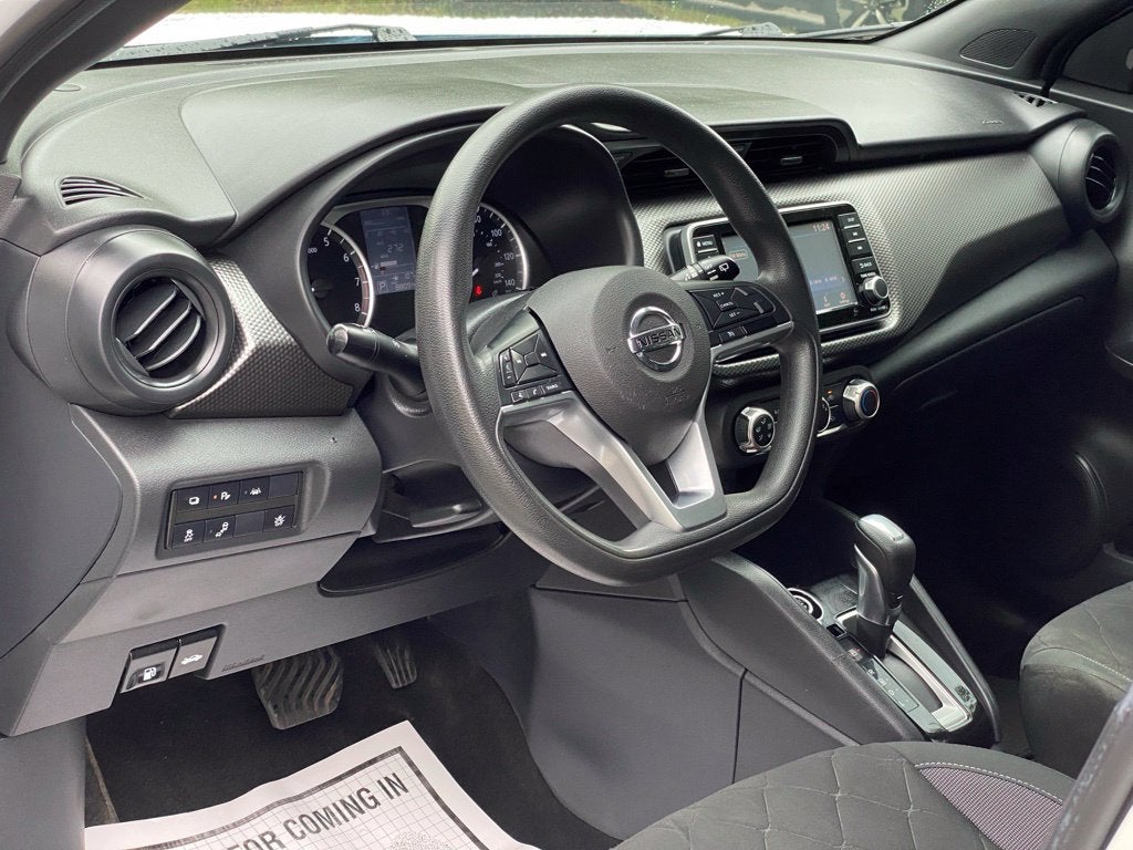 2020 Nissan Kicks S