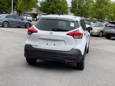 2020 Nissan Kicks S