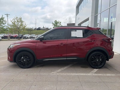 2021 Nissan Kicks SR