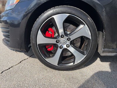 2016 Volkswagen Golf GTI SE w/Performance Package