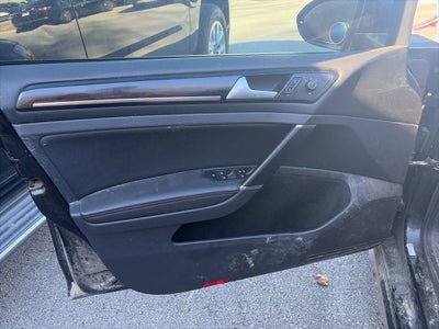 2016 Volkswagen Golf GTI SE w/Performance Package