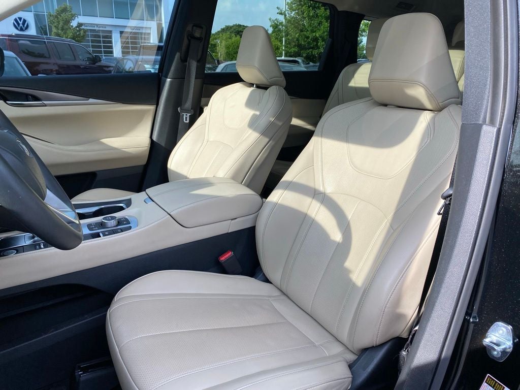 2024 INFINITI QX60 LUXE