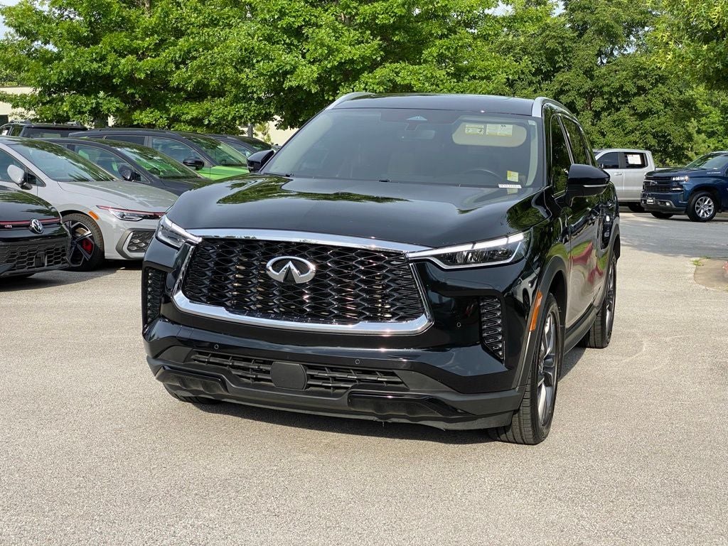 2024 INFINITI QX60 LUXE