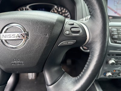 2020 Nissan Pathfinder SL