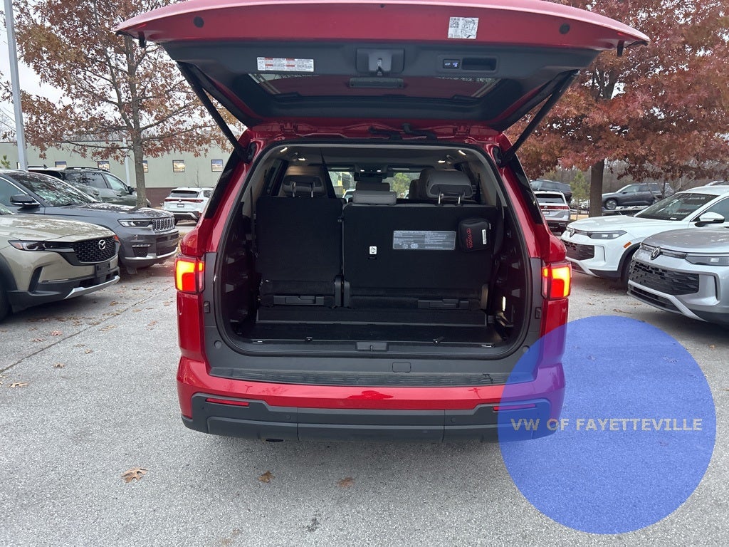 2024 Toyota Sequoia SR5