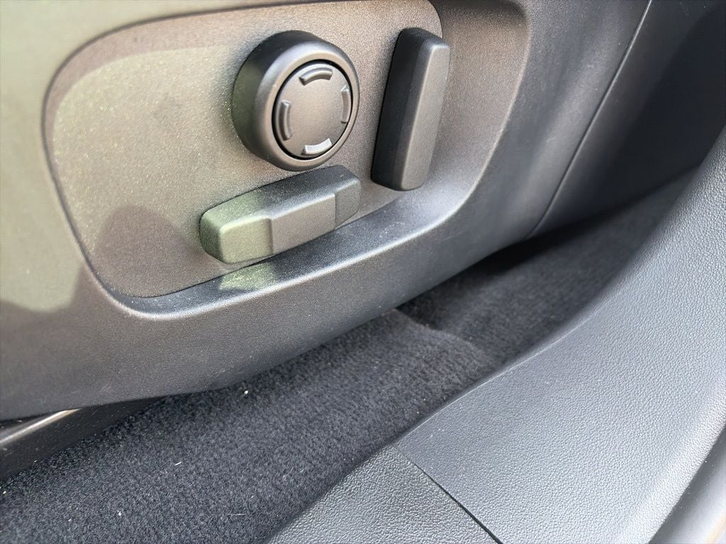 2023 Land Rover Range Rover Evoque R-Dynamic SE 1OWNER GREAT SERVICE RECORDS... AWESOME!!