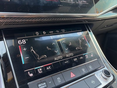 2022 Audi SQ7 Premium Plus quattro