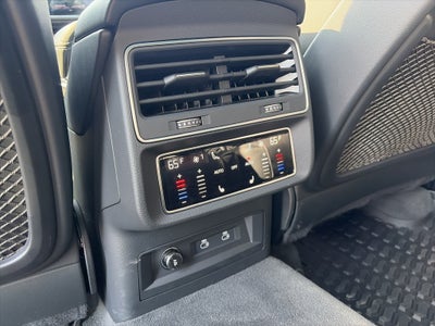 2022 Audi SQ7 Premium Plus quattro