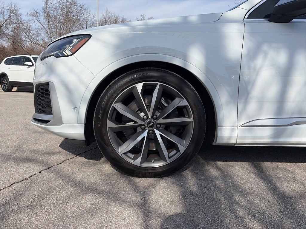 2022 Audi SQ7 Premium Plus quattro