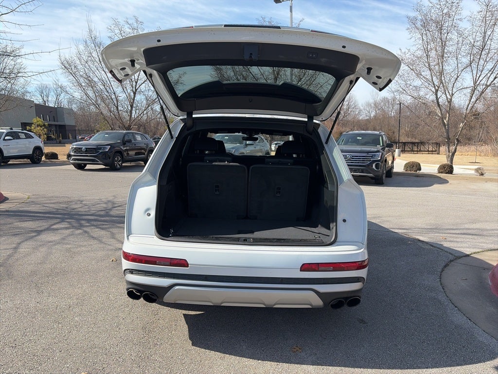 2022 Audi SQ7 Premium Plus quattro