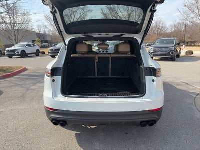 2023 Porsche Cayenne Platinum Edition CLEAN CARFAX, GREAT RECORDS