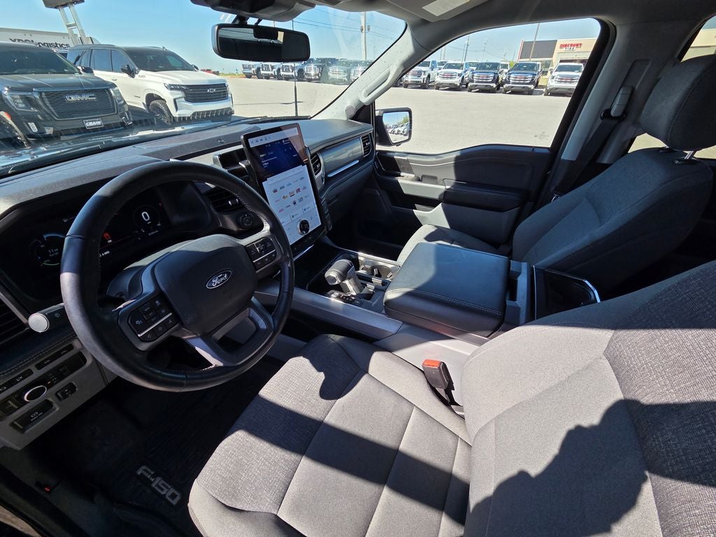 2024 Ford F-150 Lightning Flash