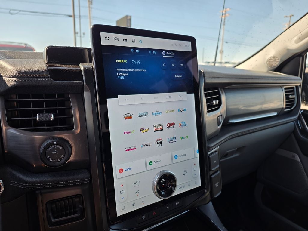 2024 Ford F-150 Lightning Flash