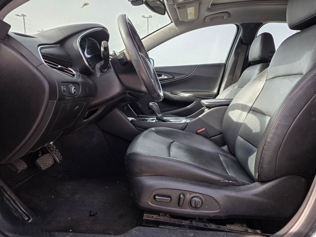 2017 Chevrolet Malibu LT 1LT