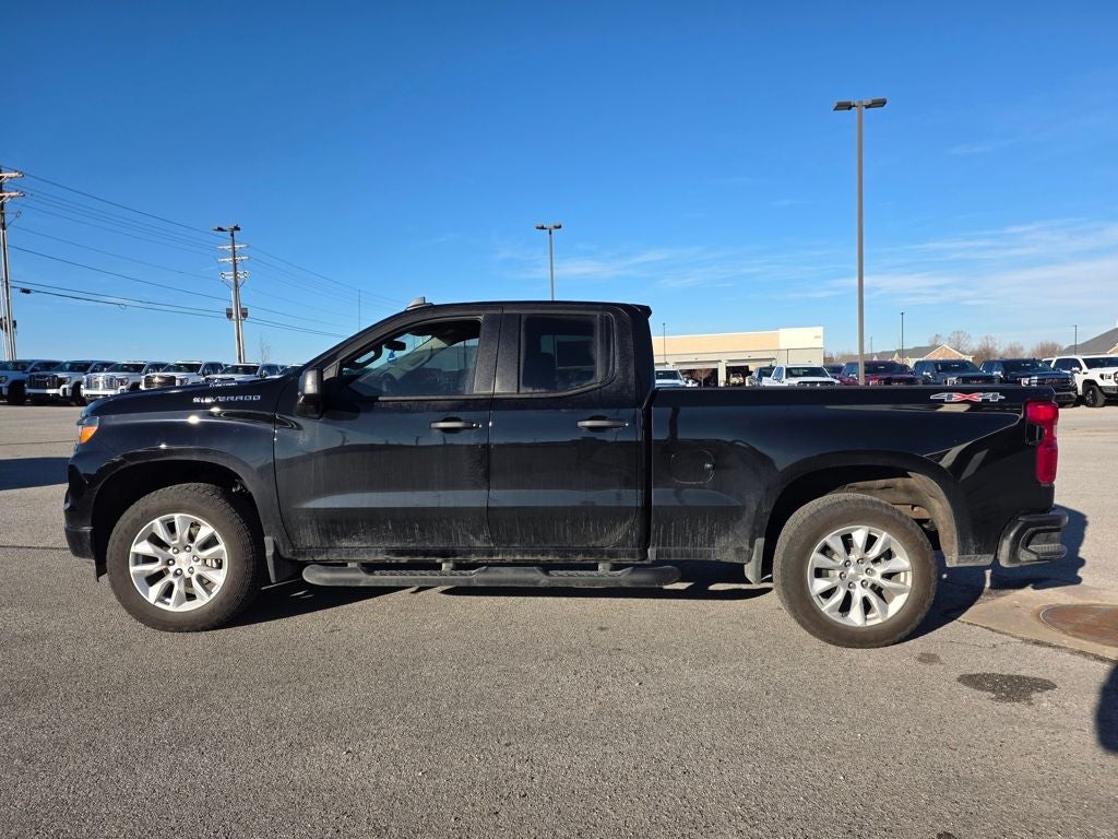 2024 Chevrolet Silverado 1500 Custom