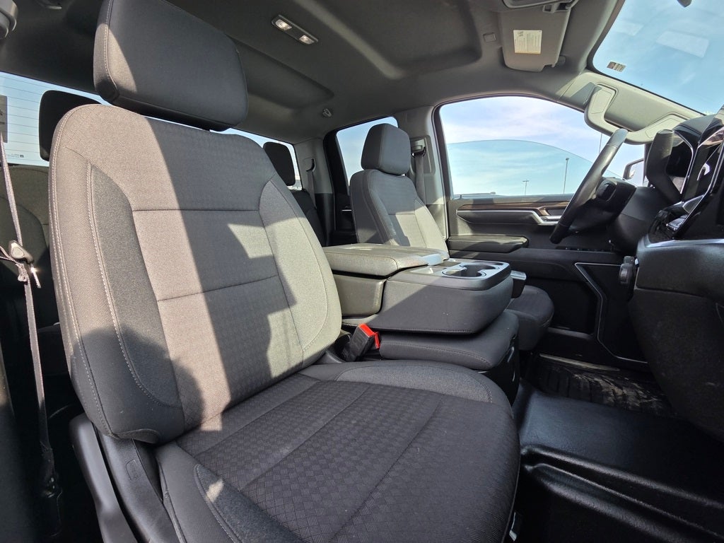 2023 Chevrolet Silverado 1500 LT LT1