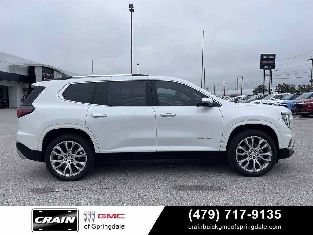 2024 GMC Acadia Denali
