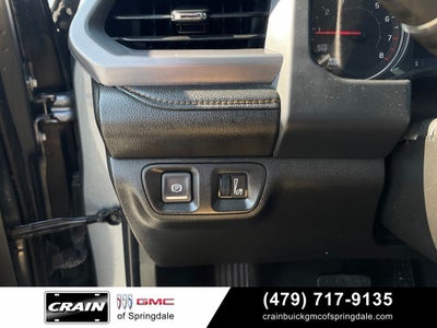 2021 GMC Acadia AT4