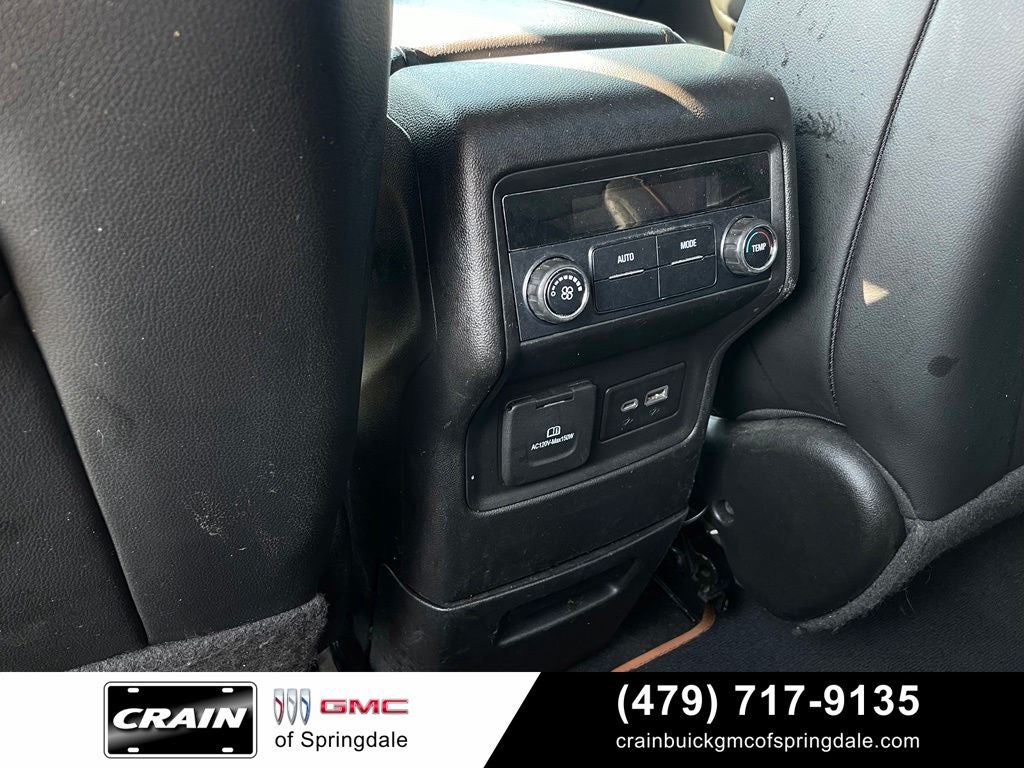 2021 GMC Acadia AT4