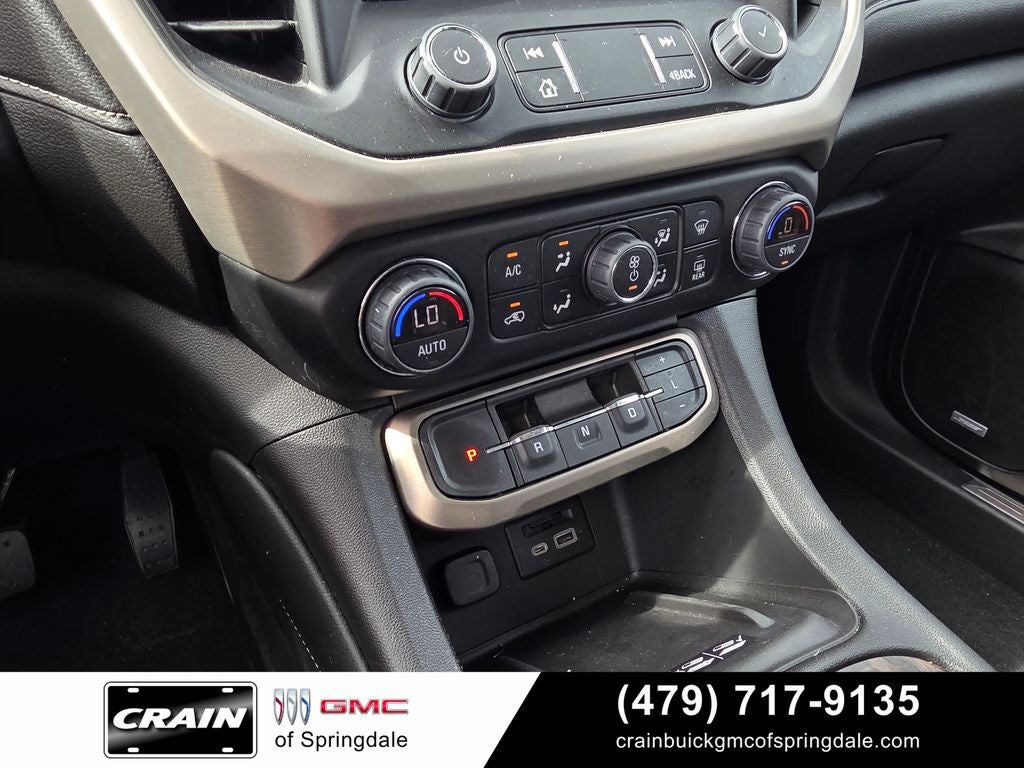 2022 GMC Acadia Denali ULTIMATE PACKAGE