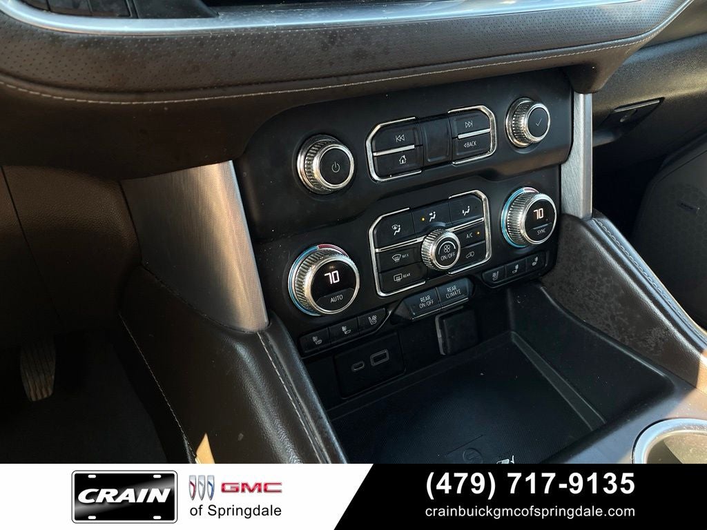 2022 GMC Yukon SLT Premium Package