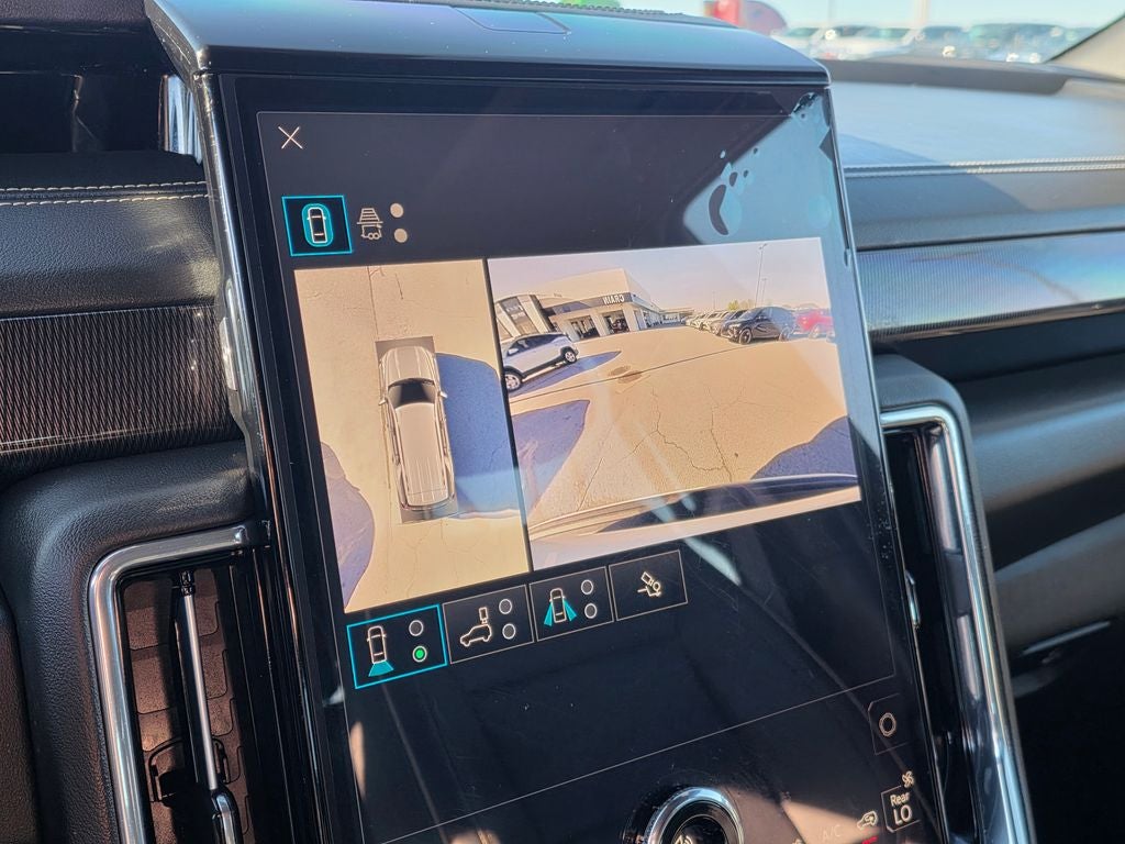 2025 GMC Yukon Elevation