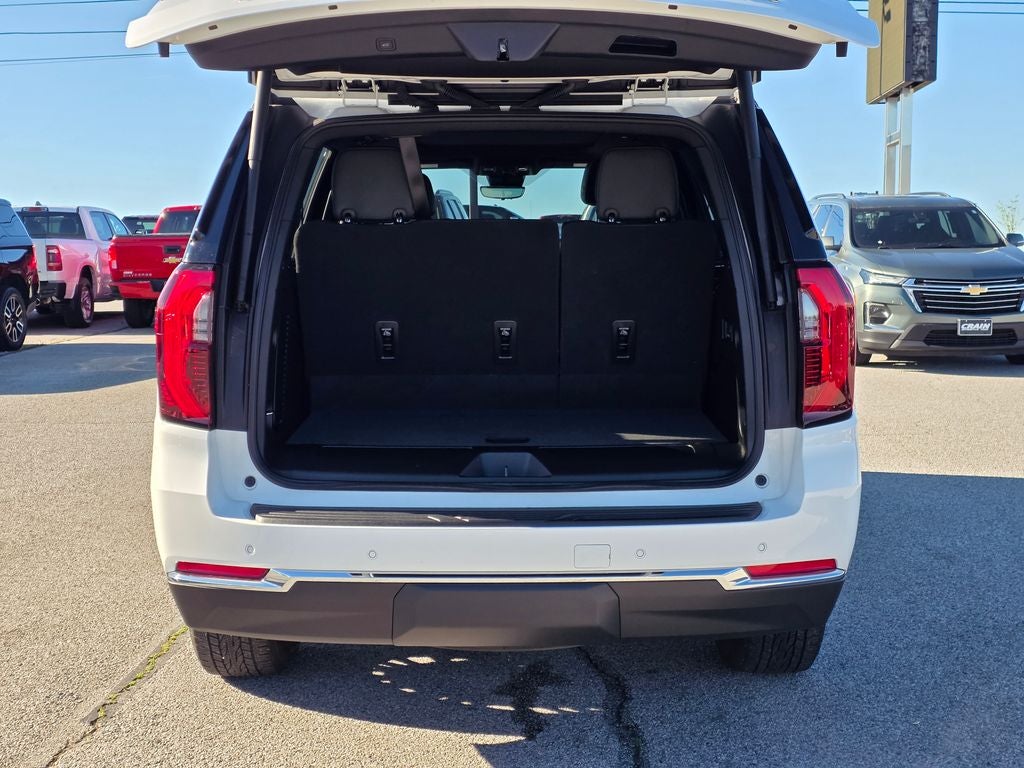 2025 GMC Yukon Elevation