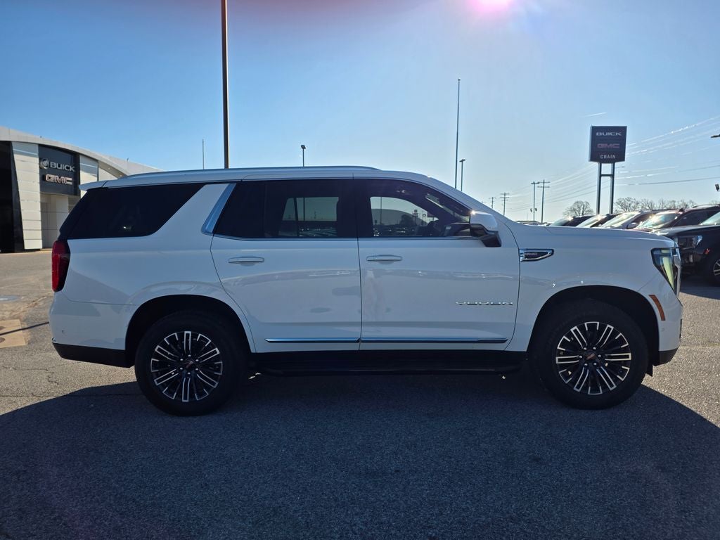 2025 GMC Yukon Elevation