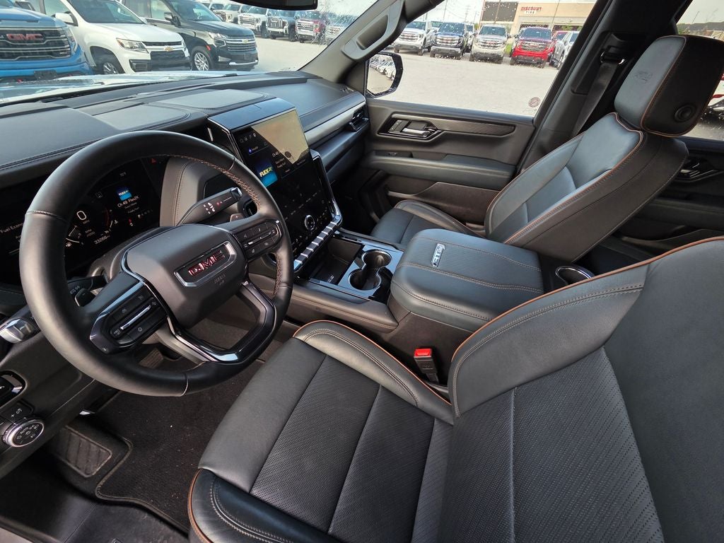 2025 GMC Yukon XL AT4