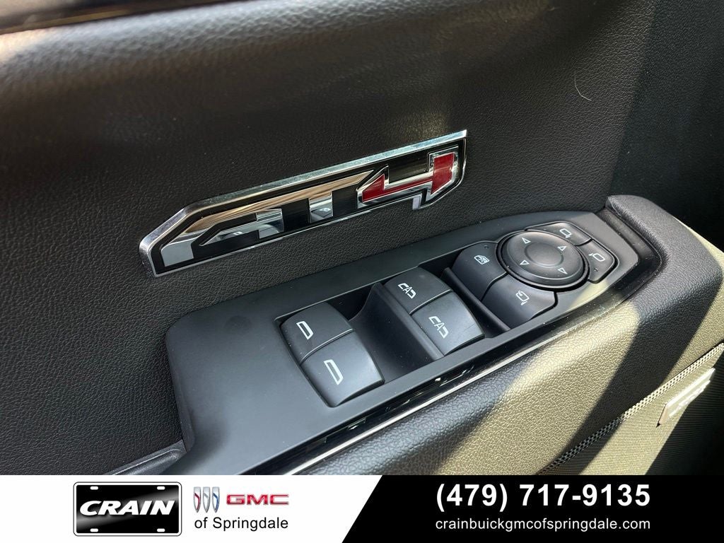 2023 GMC Sierra 1500 AT4 Premium Package