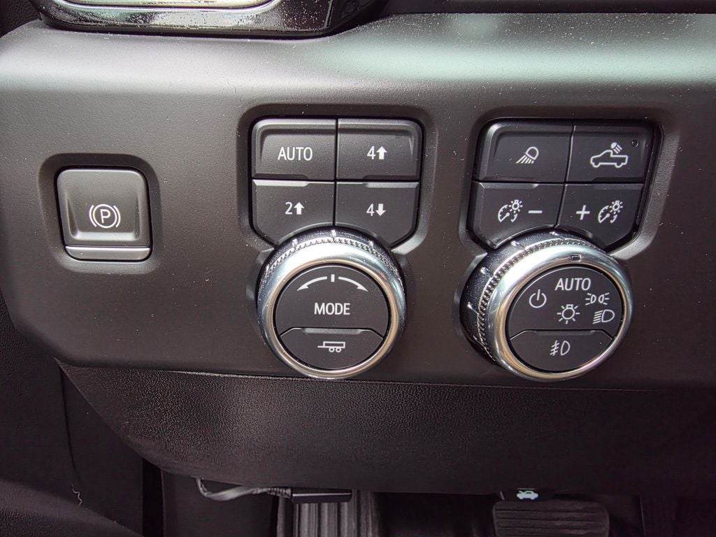 2023 GMC Sierra 1500 AT4 BLACK WIDOW 6.2 V/8