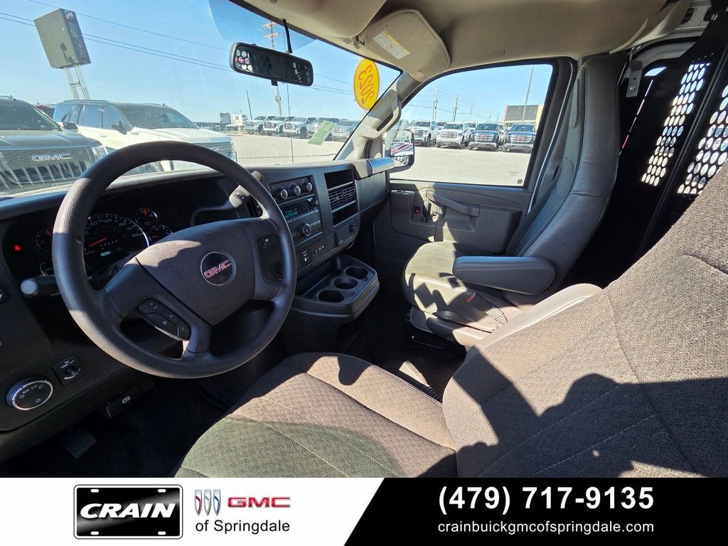 2023 GMC Savana 2500 Work Van