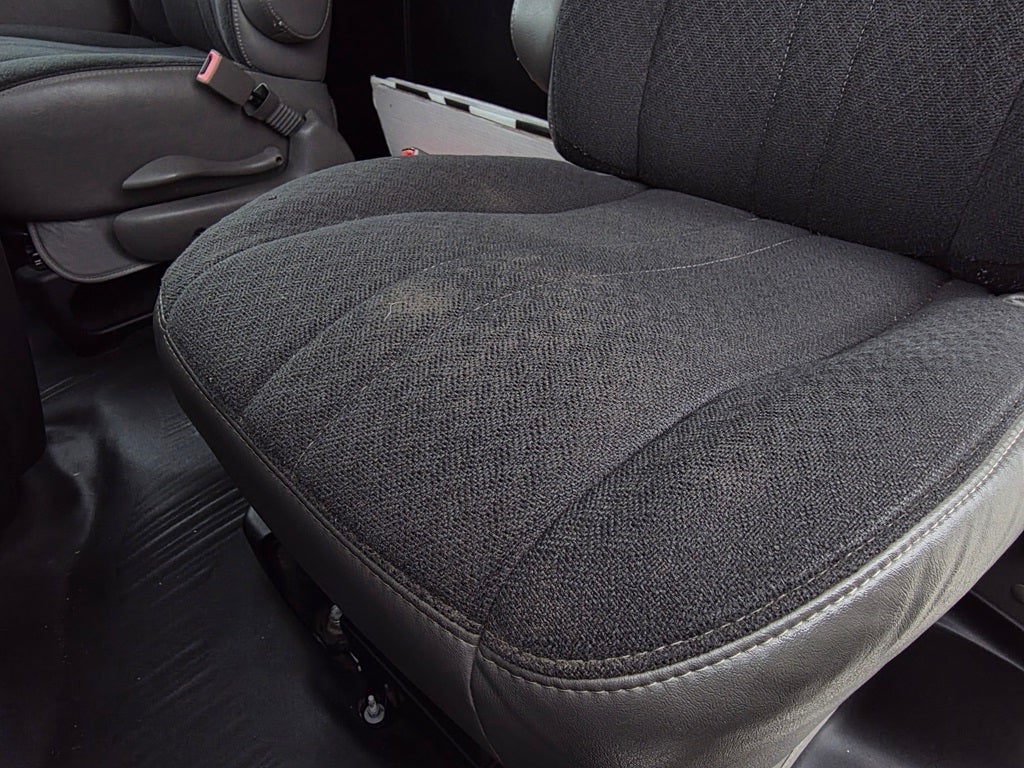 2023 GMC Savana 2500 Work Van