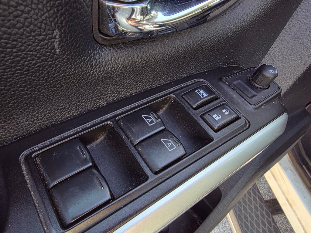 2019 Nissan Titan SV