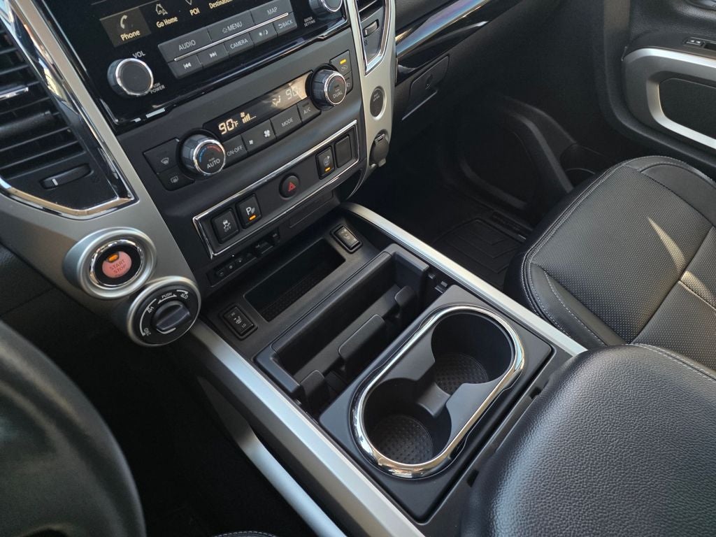 2021 Nissan Titan SV