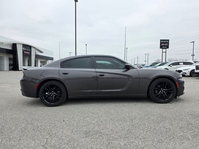 2017 Dodge Charger SE