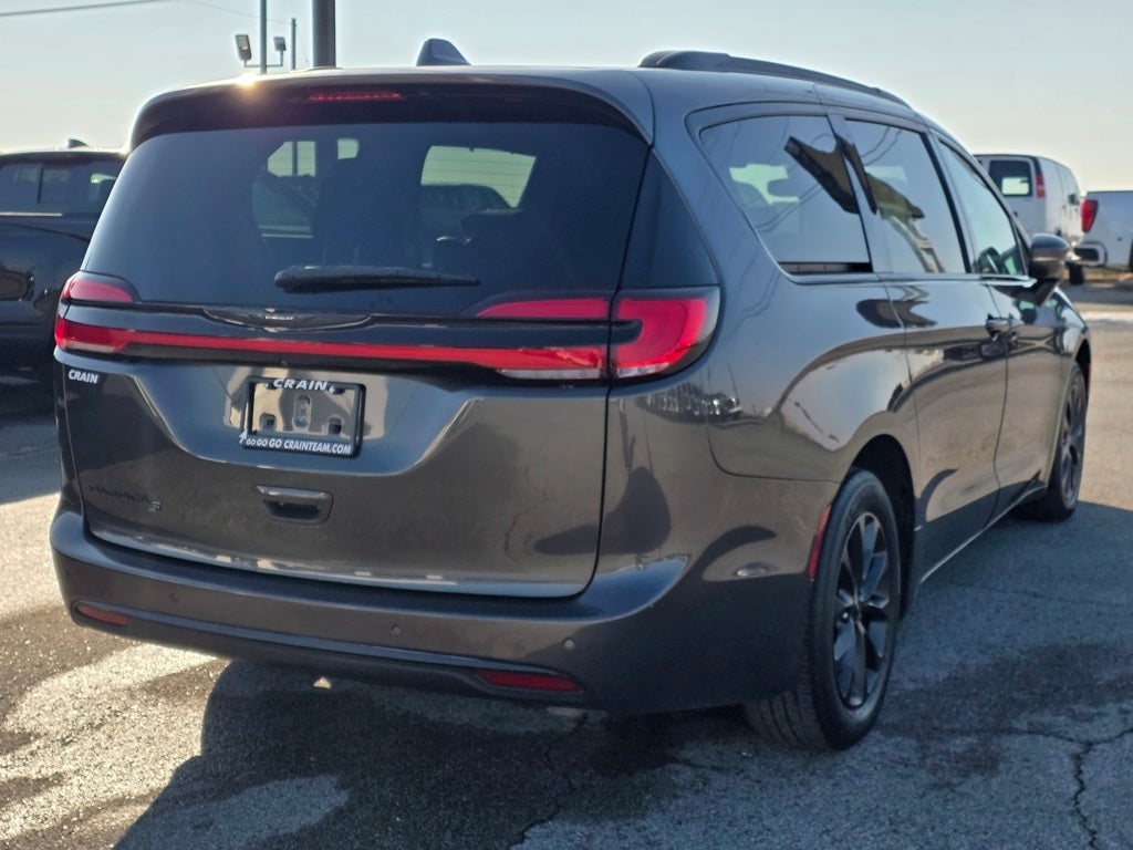 2021 Chrysler Pacifica Touring