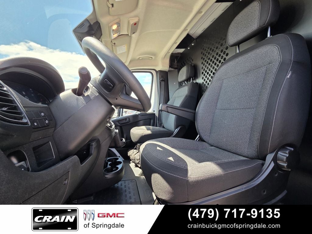 2025 RAM ProMaster 2500 Base 136 WB
